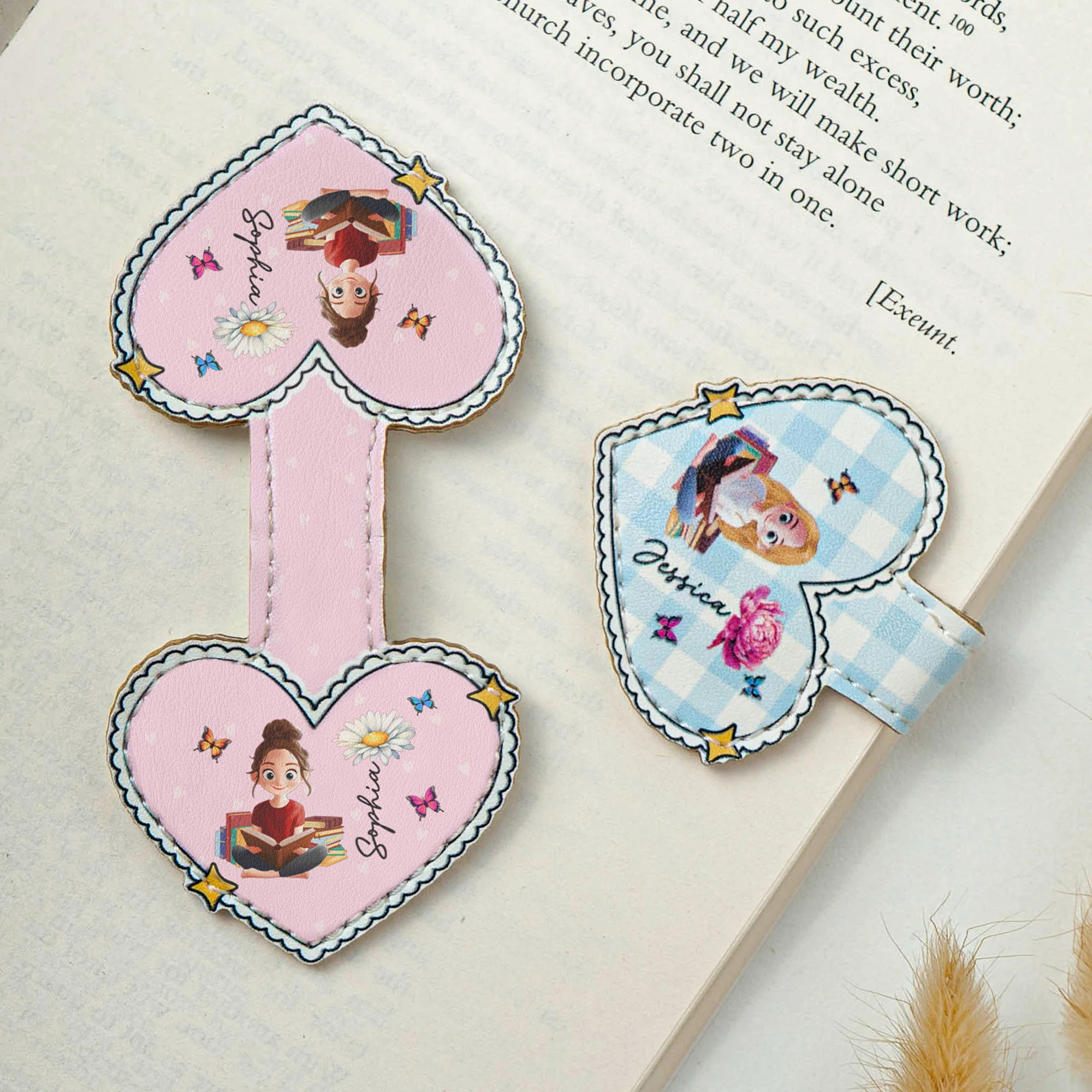Birth Flower, Book Lover, Heart Shaped - Personalized Leather Magnetic Bookmark - Image 3