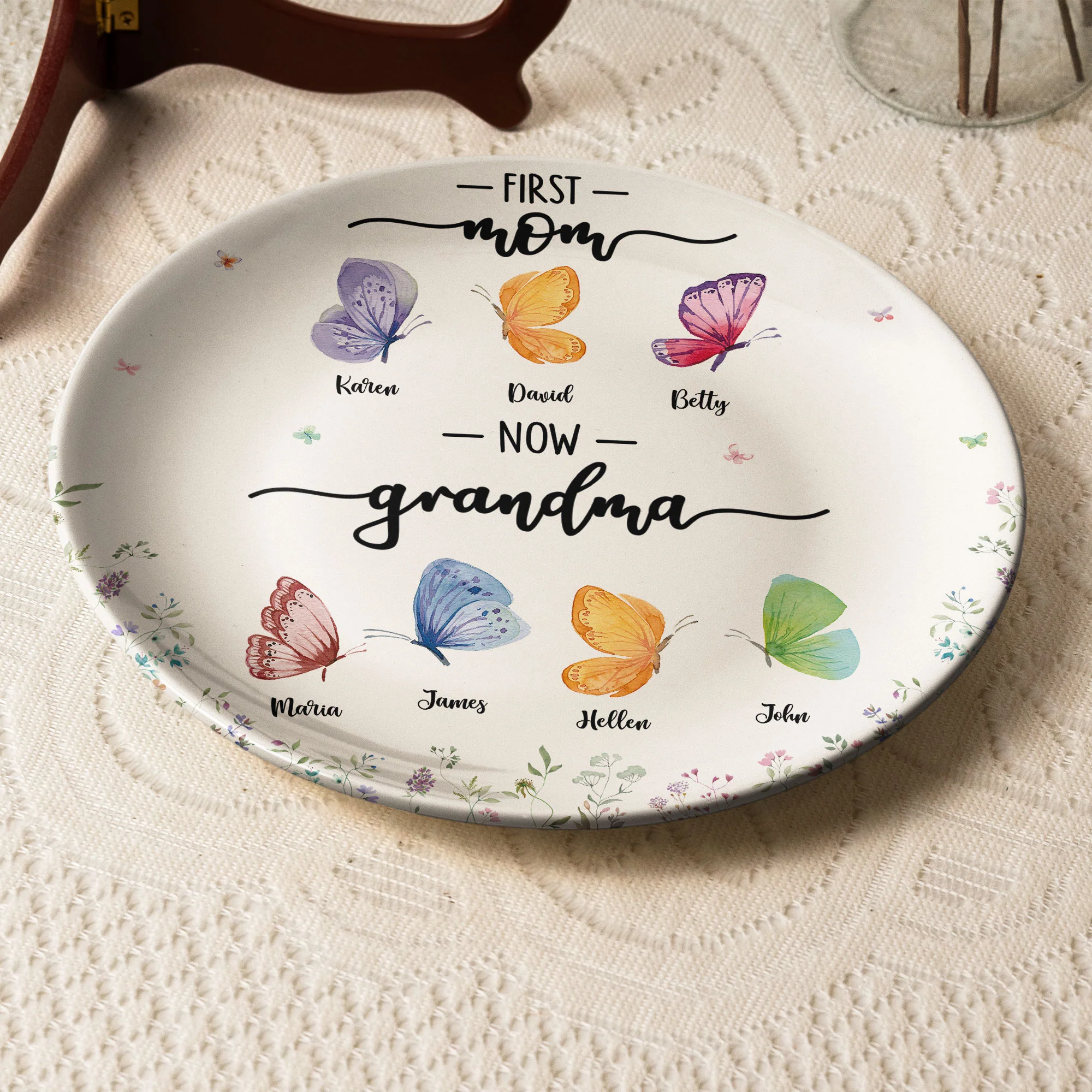 First Mom Now Grandma - Butterfly Version - Personalized Ceramic Plate - Image 4