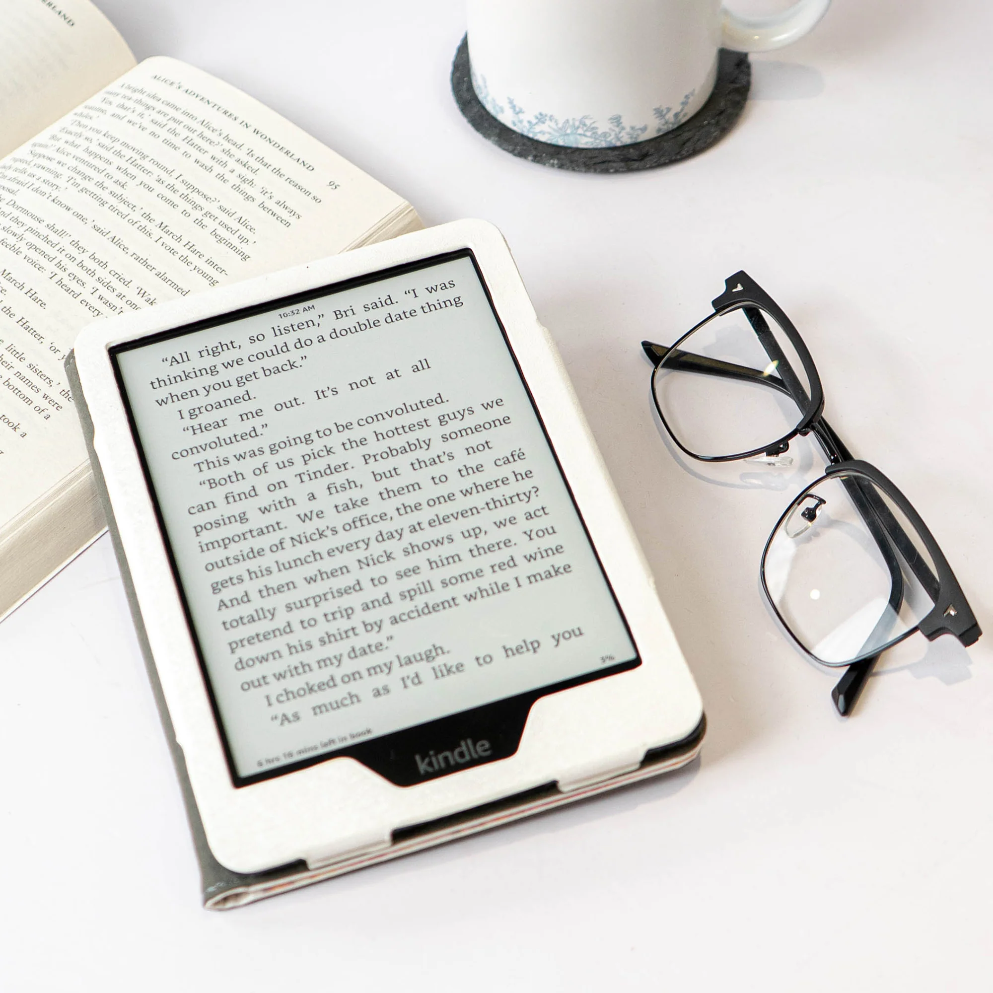 Just A Girl Who Loves Books - Personalized Kindle Paperwhite Case With Stand - Image 5