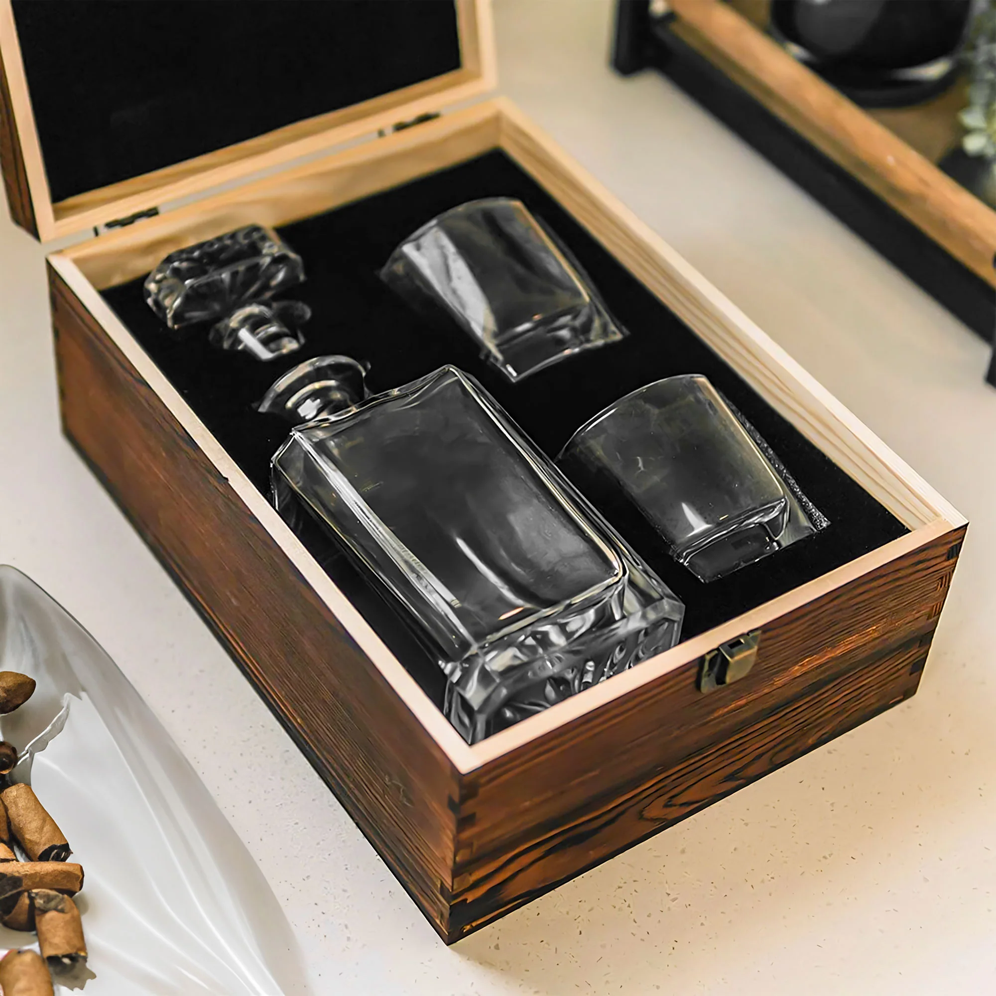 Legend Husband Dad Papa - Personalized Whiskey Decanter Set - Image 2