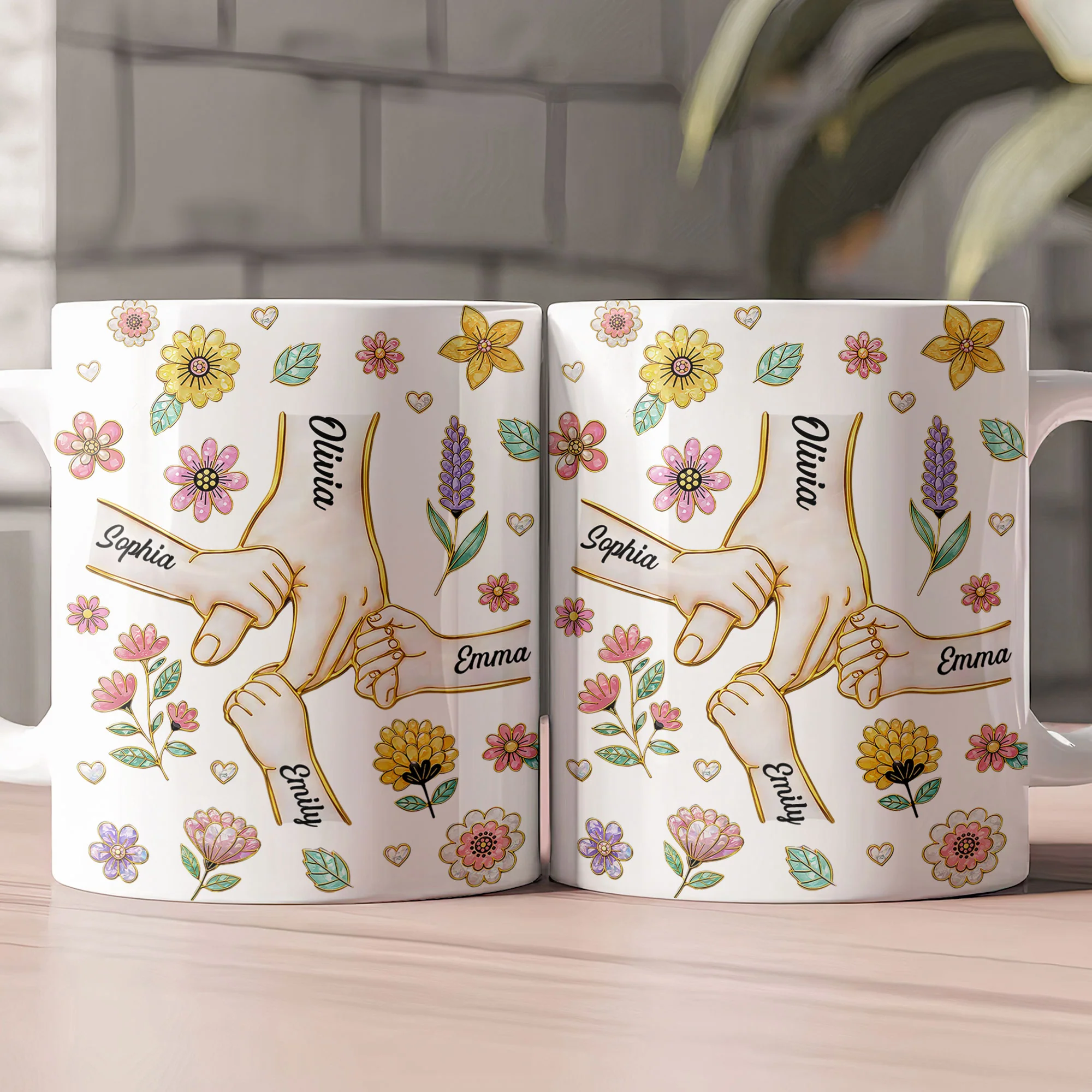 Mom Hands Holding Mother's Day Gift For Mom, Wife, Grandma - Personalized Mug - Image 2