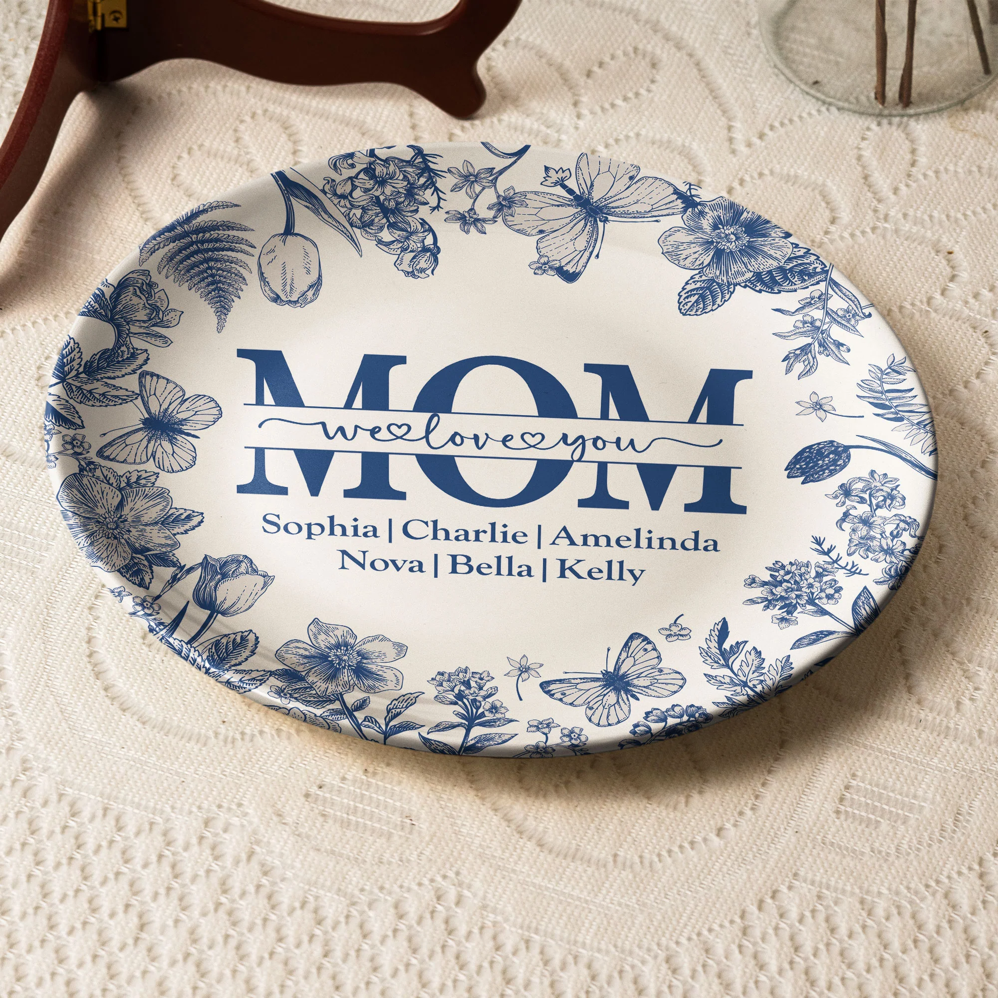 Mom We Love You Floral Style - Personalized Ceramic Plate - Image 4