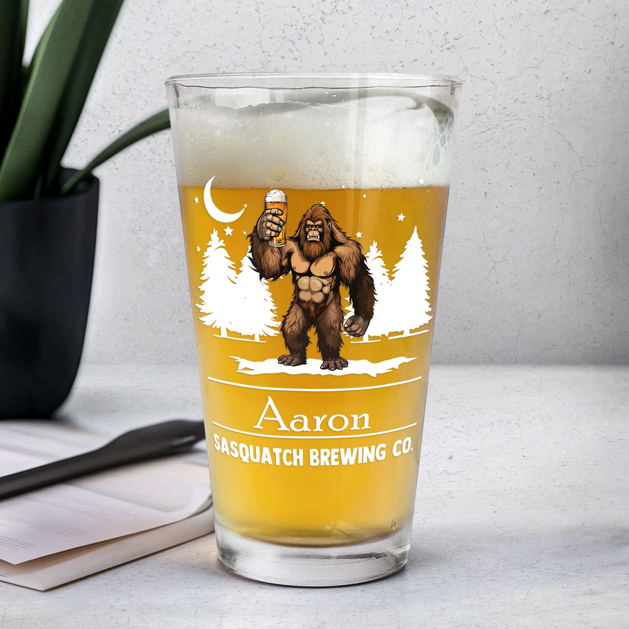 Sasquatch Brewing Co. - Personalized Beer Glass - Image 4