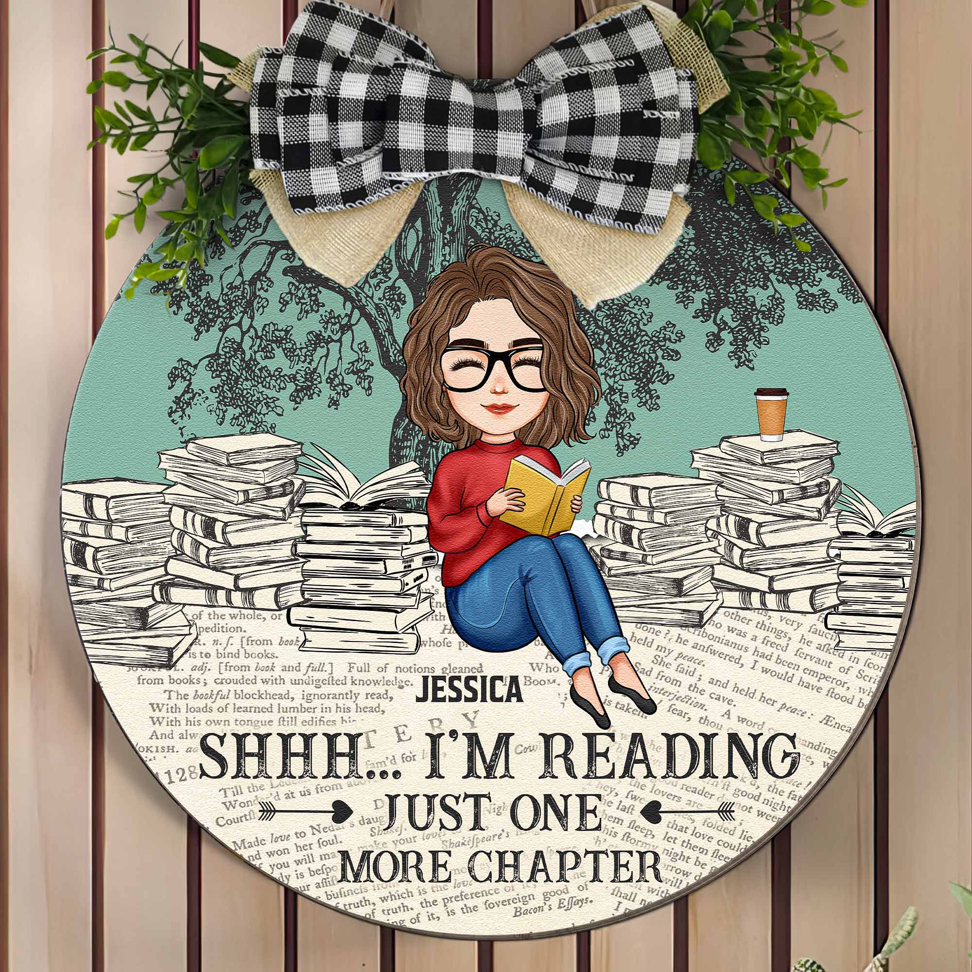 Shhh... I'm Reading - Personalized Wood Wreath - Image 3